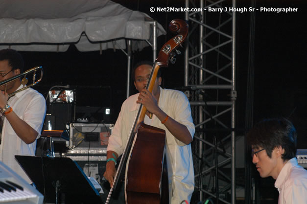 Antonio Saxton - Air Jamaica Jazz & Blues Festival 2007 - The Art of Music -  Thursday, January 25th - 10th Anniversary - Air Jamaica Jazz & Blues Festival 2007 - The Art of Music - Tuesday, January 23 - Saturday, January 27, 2007, The Aqueduct on Rose Hall, Montego Bay, Jamaica - Negril Travel Guide, Negril Jamaica WI - http://www.negriltravelguide.com - info@negriltravelguide.com...!