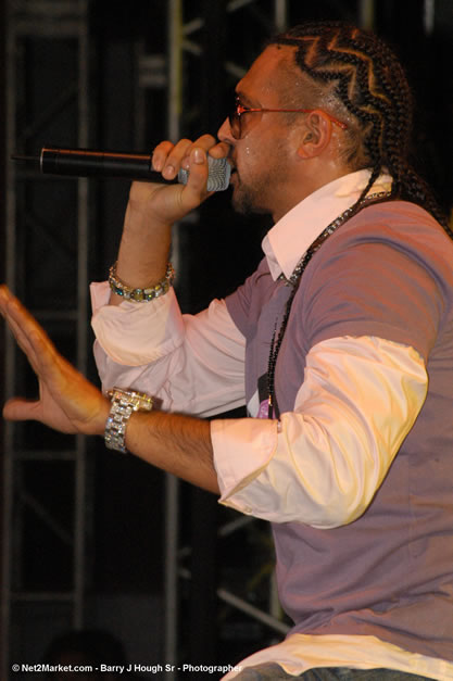 Sean Paul @ The Aqueduct on Rose Hall - Friday, January 26, 2007 - 10th Anniversary - Air Jamaica Jazz & Blues Festival 2007 - The Art of Music - Tuesday, January 23 - Saturday, January 27, 2007, The Aqueduct on Rose Hall, Montego Bay, Jamaica - Negril Travel Guide, Negril Jamaica WI - http://www.negriltravelguide.com - info@negriltravelguide.com...!