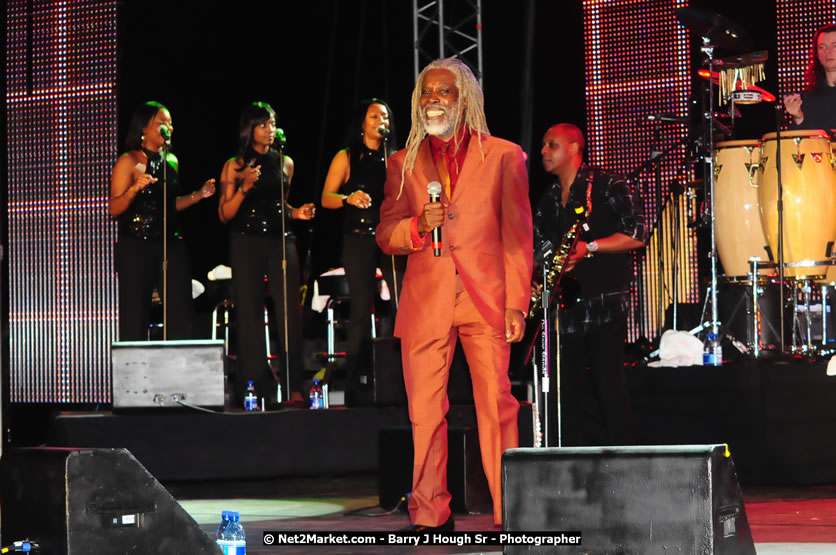 Billy Ocean at the Air Jamaica Jazz and Blues Festival 2008 The Art of Music - Saturday, January 26, 2008 - Air Jamaica Jazz & Blues 2008 The Art of Music venue at the Aqaueduct on Rose Hall Resort & Counrty Club, Montego Bay, St. James, Jamaica W.I. - Thursday, January 24 - Saturday, January 26, 2008 - Photographs by Net2Market.com - Claudine Housen & Barry J. Hough Sr, Photographers - Negril Travel Guide, Negril Jamaica WI - http://www.negriltravelguide.com - info@negriltravelguide.com...!