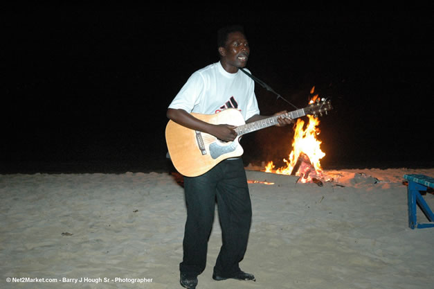 Send Off Party at Travellers Beach Resort - Caribbean Medical Mission, Sunday, October 22, 2006 - Negril Travel Guide, Negril Jamaica WI - http://www.negriltravelguide.com - info@negriltravelguide.com...!