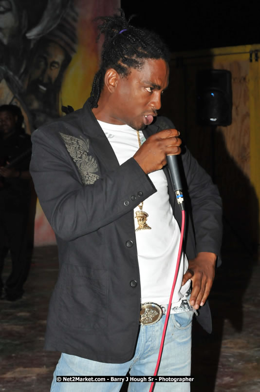  Coco Tea & Silver Cat at Bourbon Beach - Money Cologne Promotions presents The Growning of Coco Tea & Silver Cat at Bourbon Beach, Norman Manley Boulevard, Negril , Westmoreland, Jamaica W.I. - Monday, April 14, 2008 - Photographs by Net2Market.com - Barry J. Hough Sr, Photographer - Photos taken with a Nikon D300 - Negril Travel Guide, Negril Jamaica WI - http://www.negriltravelguide.com - info@negriltravelguide.com...!