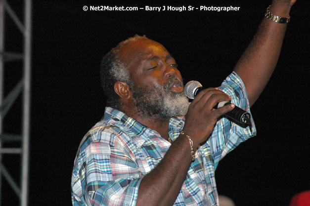 Cross De Harbour @ Lucea Car Park presented by Linkz Entertainment in association with Lucea Chamber of Commerce - Featuring Freddy Mc Gregor, Iley Dread, Mr. Vegas, Lt. Elmo, Champagne, Merital, CC, Brillant, TQ, Mad Dog, Chumps - Lucea, Hanover, Jamaica - Negril Travel Guide.com, Negril Jamaica WI - http://www.negriltravelguide.com - info@negriltravelguide.com...!