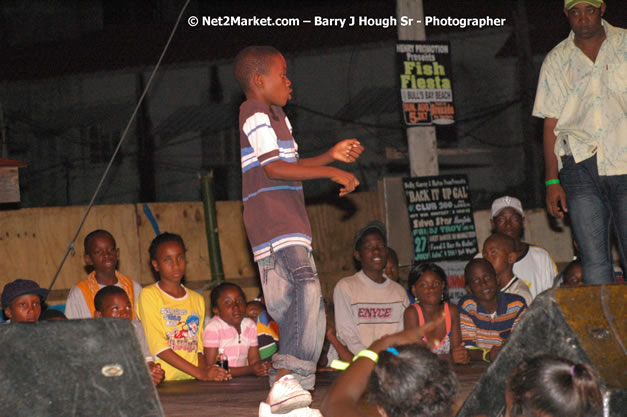 Cross De Harbour @ Lucea Car Park presented by Linkz Entertainment in association with Lucea Chamber of Commerce - Featuring Freddy Mc Gregor, Iley Dread, Mr. Vegas, Lt. Elmo, Champagne, Merital, CC, Brillant, TQ, Mad Dog, Chumps - Lucea, Hanover, Jamaica - Negril Travel Guide.com, Negril Jamaica WI - http://www.negriltravelguide.com - info@negriltravelguide.com...!