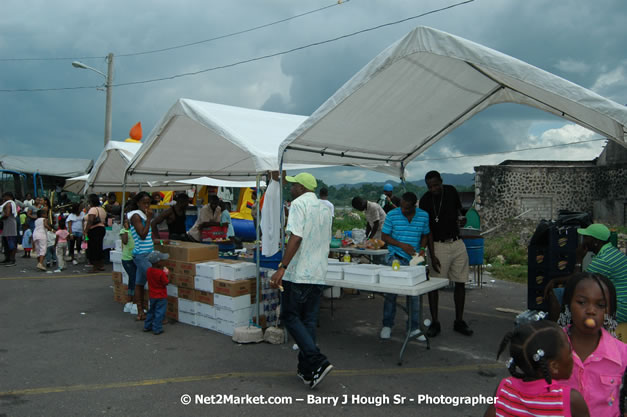 Cross De Harbour @ Lucea Car Park presented by Linkz Entertainment in association with Lucea Chamber of Commerce - Featuring Freddy Mc Gregor, Iley Dread, Mr. Vegas, Lt. Elmo, Champagne, Merital, CC, Brillant, TQ, Mad Dog, Chumps - Lucea, Hanover, Jamaica - Negril Travel Guide.com, Negril Jamaica WI - http://www.negriltravelguide.com - info@negriltravelguide.com...!