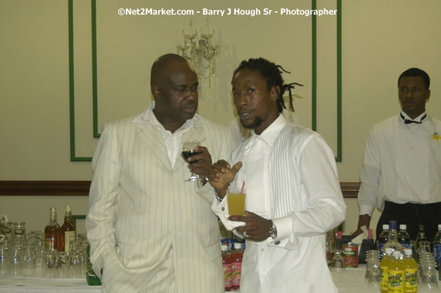 Jah Cure and Guests - Reflections - Cure Fest 2007 - All White Birth-Night Party - Hosted by Jah Cure - Starfish Trelawny Hotel - Trelawny, Jamaica - Friday, October 12, 2007 - Cure Fest 2007 October 12th-14th, 2007 Presented by Danger Promotions, Iyah Cure Promotions, and Brass Gate Promotions - Alison Young, Publicist - Photographs by Net2Market.com - Barry J. Hough Sr, Photographer - Negril Travel Guide, Negril Jamaica WI - http://www.negriltravelguide.com - info@negriltravelguide.com...!