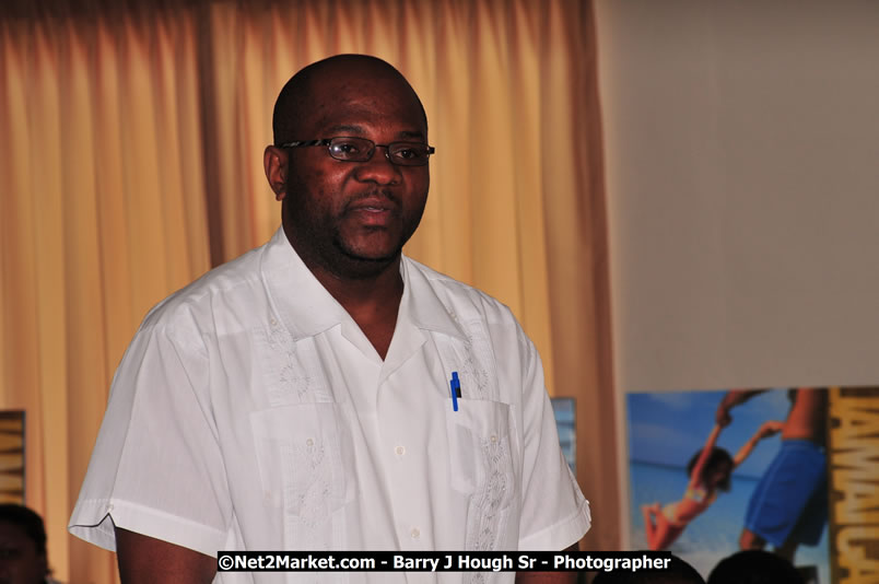 Investment & Business Forum - Brand Jamaica @ Grand Palladium Resort & Spa [Fiesta] - Friday, August 8, 2008 - Hanover Homecoming Foundation LTD Jamaica - Wherever you roam ... Hanover bids you ... come HOME - Sunday, August 3 to Saturday, August 9, 2008 - Hanover Jamaica - Photographs by Net2Market.com - Barry J. Hough Sr. Photojournalist/Photograper - Photographs taken with a Nikon D300 - Negril Travel Guide, Negril Jamaica WI - http://www.negriltravelguide.com - info@negriltravelguide.com...!