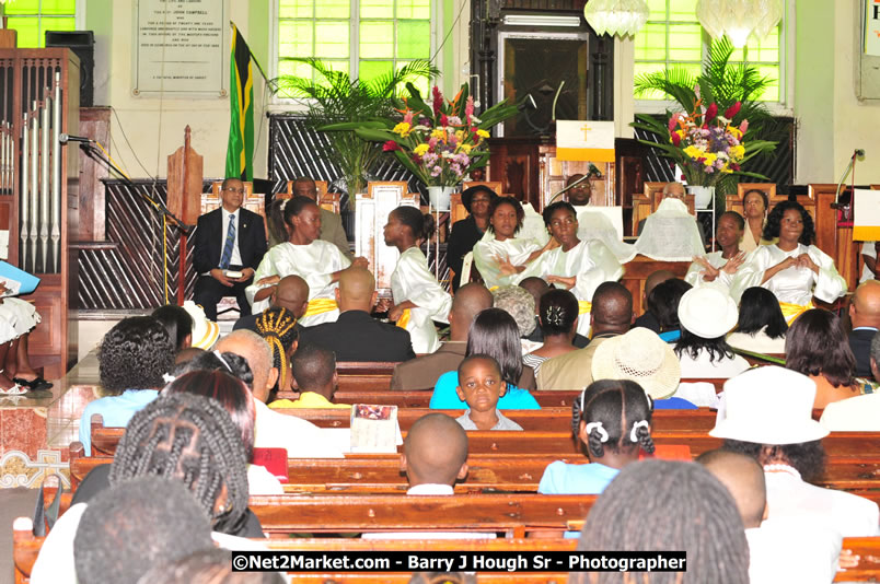 Lucea United Church - Unitied Church in Jamaica and Cayman Islands - Worship Service & Celebration of the Sacrament of Holy Communion - Special Guests: Hanover Homecoming Foundation & His excellency The Most Honourable Professor Sir Kenneth Hall Governor General of Jamaica - Sunday, August 3, 2008 - Hanover Homecoming Foundation LTD Jamaica - Wherever you roam ... Hanover bids you ... come HOME - Sunday, August 3 to Saturday, August 9, 2008 - Hanover Jamaica - Photographs by Net2Market.com - Barry J. Hough Sr. Photojournalist/Photograper - Photographs taken with a Nikon D300 - Negril Travel Guide, Negril Jamaica WI - http://www.negriltravelguide.com - info@negriltravelguide.com...!