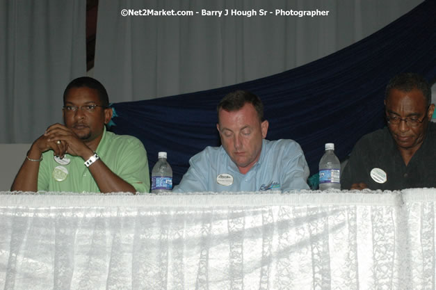 JUTA Tours Negril Chapter Annual Meeting - Clive Gordon Re-Elected as President, May 30, 2007, Negril Hills Golf Course, Sheffield, Westmoreland, Jamaica, W.I.  - Photographs by Net2Market.com - Negril Travel Guide, Negril Jamaica WI - http://www.negriltravelguide.com - info@negriltravelguide.com...!