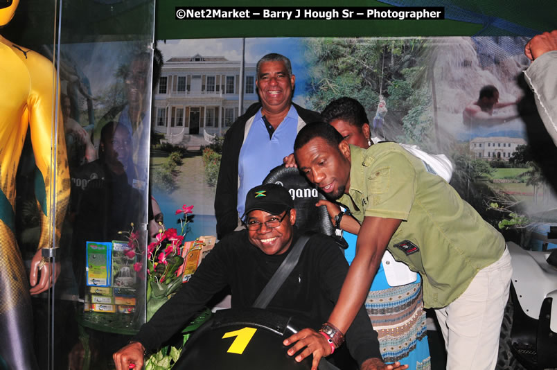 Minister of Tourism, Edmund Bartlett @ Jamaica Jazz and Blues Festival 2009 - Presented by Air Jamaica - Thursday, January 22, 2009 - Venue at the Aqueduct on Rose Hall Resort &amp; Country Club, Montego Bay, Jamaica - Thursday, January 22 - Saturday, January 24, 2009 - Photographs by Net2Market.com - Barry J. Hough Sr, Photographer/Photojournalist - Negril Travel Guide, Negril Jamaica WI - http://www.negriltravelguide.com - info@negriltravelguide.com...!