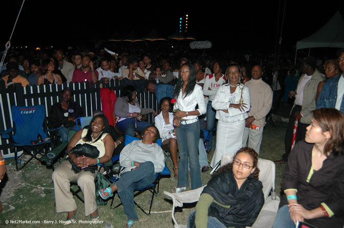 Al Green - Air Jamaica Jazz & Blues Festival 2006 - The Art of Music - Cinnamon Hill Golf Club - Rosehall Resort & Country Club, Montego Bay, Jamaica W.I. - Thursday, Friday 27, 2006 - Negril Travel Guide, Negril Jamaica WI - http://www.negriltravelguide.com - info@negriltravelguide.com...!