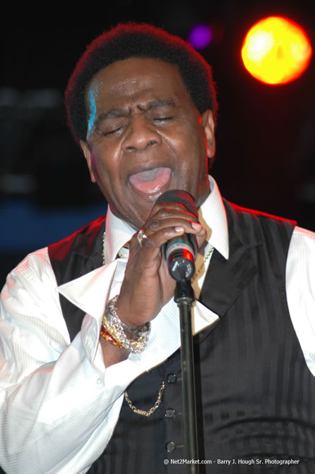 Al Green - Air Jamaica Jazz & Blues Festival 2006 - The Art of Music - Cinnamon Hill Golf Club - Rosehall Resort & Country Club, Montego Bay, Jamaica W.I. - Thursday, Friday 27, 2006 - Negril Travel Guide, Negril Jamaica WI - http://www.negriltravelguide.com - info@negriltravelguide.com...!