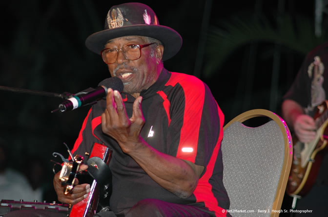 Bo Diddley - Air Jamaica Jazz & Blues Festival 2006 - The Art of Music - Cinnamon Hill Golf Club - Rosehall Resort & Country Club, Montego Bay, Jamaica W.I. - Thursday, Friday 27, 2006 - Negril Travel Guide, Negril Jamaica WI - http://www.negriltravelguide.com - info@negriltravelguide.com...!