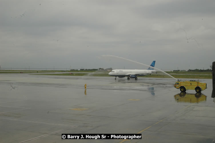 JetBue Airways' Inaugural Air Service between Sangster International Airport, Montego Bay and John F. Kennedy Airport, New York at MBJ Airports Sangster International Airport, Montego Bay, St. James, Jamaica - Thursday, May 21, 2009 - Photographs by Net2Market.com - Barry J. Hough Sr, Photographer/Photojournalist - Negril Travel Guide, Negril Jamaica WI - http://www.negriltravelguide.com - info@negriltravelguide.com...!