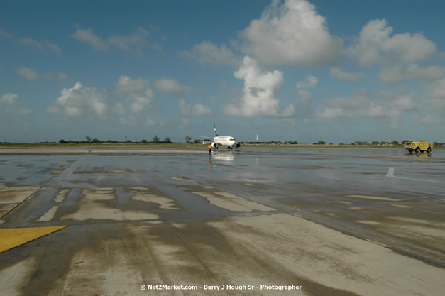 MBJ Airports Limited Welcomes WestJet Airlines - Inaugural Scheduled Service From Toronto Pearsons International Airport - Monday, December 10, 2007 - Sangster International Airport - MBJ Airports Limited, Montego Bay, Jamaica W.I. - Photographs by Net2Market.com - Barry J. Hough Sr, Photographer - Negril Travel Guide, Negril Jamaica WI - http://www.negriltravelguide.com - info@negriltravelguide.com...!