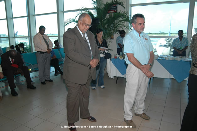 MBJ Airports Limited Welcomes WestJet Airlines - Inaugural Scheduled Service From Toronto Pearsons International Airport - Monday, December 10, 2007 - Sangster International Airport - MBJ Airports Limited, Montego Bay, Jamaica W.I. - Photographs by Net2Market.com - Barry J. Hough Sr, Photographer - Negril Travel Guide, Negril Jamaica WI - http://www.negriltravelguide.com - info@negriltravelguide.com...!