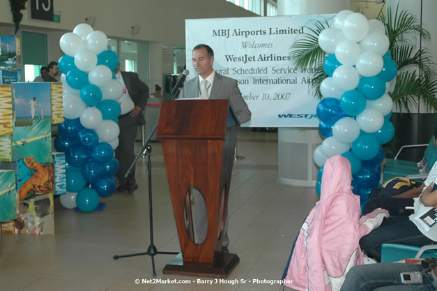 MBJ Airports Limited Welcomes WestJet Airlines - Inaugural Scheduled Service From Toronto Pearsons International Airport - Monday, December 10, 2007 - Sangster International Airport - MBJ Airports Limited, Montego Bay, Jamaica W.I. - Photographs by Net2Market.com - Barry J. Hough Sr, Photographer - Negril Travel Guide, Negril Jamaica WI - http://www.negriltravelguide.com - info@negriltravelguide.com...!