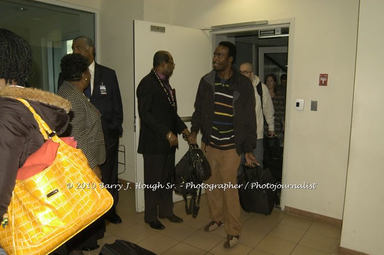 US Airways Inaugurtes New Service from Phoenix Sky Harbor International Airport to Sangster International Airport, Friday, December 18, 2009, Sangster International Airport, Montego Bay, St. James, Jamaica W.I. - Photographs by Net2Market.com - Barry J. Hough Sr, Photographer/Photojournalist - The Negril Travel Guide - Negril's and Jamaica's Number One Concert Photography Web Site with over 40,000 Jamaican Concert photographs Published -  Negril Travel Guide, Negril Jamaica WI - http://www.negriltravelguide.com - info@negriltravelguide.com...!