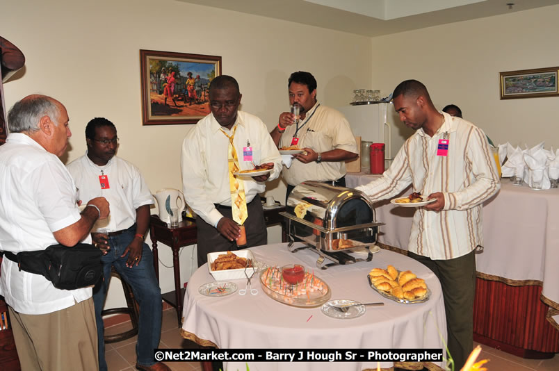 MBJ Airports Limited Reception for ACI [Airports Council International] - Saturday, October 25, 2008 - MBJ Airports Limited, Montego Bay, St James, Jamaica - Photographs by Net2Market.com - Barry J. Hough Sr. Photojournalist/Photograper - Photographs taken with a Nikon D300 - Negril Travel Guide, Negril Jamaica WI - http://www.negriltravelguide.com - info@negriltravelguide.com...!