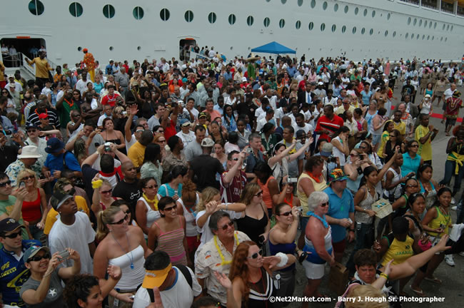 MS Freedom Of The Seas [Royal Caribbean International's - Newest Vessel] Plaques &amp; Keys Ceremony in order to commemorate its first arrival at the Port Montego Bay Photos - Negril Travel Guide, Negril Jamaica WI - http://www.negriltravelguide.com - info@negriltravelguide.com...!