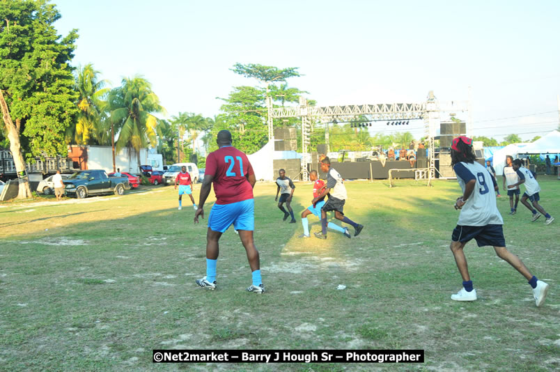 Marley Magic Traffic Jam - Celebrity Football @ Spring Break - Saturday, March 21, 2009 - Also Featuring: Kelley, Capleton, Junior Reid, Spragga Benz, Wayne Marshall, Munga, Romaine Virgo,Embee, Bango Herman, Flava K, Whisky Baggio, Andrew and Wadda Blood, Black Am I, Packa, Venue at Waz Beach, Norman Manley Boulevard, Negril Westmoreland, Jamaica - Saturday, March 21, 2009 - Photographs by Net2Market.com - Barry J. Hough Sr, Photographer/Photojournalist - Negril Travel Guide, Negril Jamaica WI - http://www.negriltravelguide.com - info@negriltravelguide.com...!