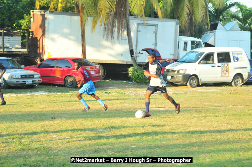 Marley Magic Traffic Jam - Celebrity Football @ Spring Break - Saturday, March 21, 2009 - Also Featuring: Kelley, Capleton, Junior Reid, Spragga Benz, Wayne Marshall, Munga, Romaine Virgo,Embee, Bango Herman, Flava K, Whisky Baggio, Andrew and Wadda Blood, Black Am I, Packa, Venue at Waz Beach, Norman Manley Boulevard, Negril Westmoreland, Jamaica - Saturday, March 21, 2009 - Photographs by Net2Market.com - Barry J. Hough Sr, Photographer/Photojournalist - Negril Travel Guide, Negril Jamaica WI - http://www.negriltravelguide.com - info@negriltravelguide.com...!