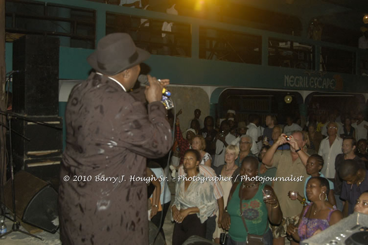 Chaka Demus & Pliers - Live In Concert @ Negril Escape Resort and Spa, December 8, 2009, One Love Drive, West End, Negril, Westmoreland, Jamaica W.I. - Photographs by Net2Market.com - Barry J. Hough Sr, Photographer/Photojournalist - Negril Travel Guide, Negril Jamaica WI - http://www.negriltravelguide.com - info@negriltravelguide.com...!