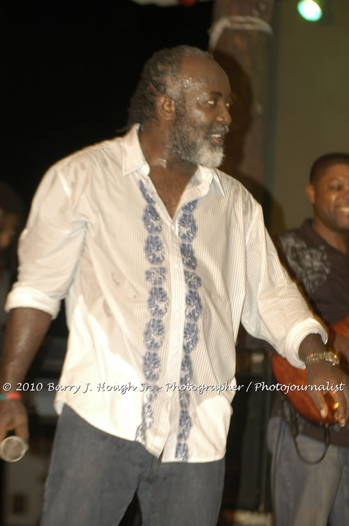 Freddy McGregor - Live In Concert @ Negril Escape Resort and Spa, One Love Drive, West End, Negril, Westmoreland, Jamaica W.I. - Photographs by Net2Market.com - Barry J. Hough Sr, Photographer/Photojournalist - Negril Travel Guide, Negril Jamaica WI - http://www.negriltravelguide.com - info@negriltravelguide.com...!