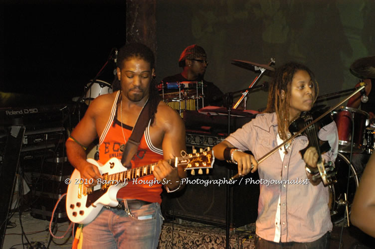 JAH Cure - Live In Concert @ Negril Escape Resort and Spa, December 15, 2009, One Love Drive, West End, Negril, Westmoreland, Jamaica W.I. - Photographs by Net2Market.com - Barry J. Hough Sr, Photographer/Photojournalist - Negril Travel Guide, Negril Jamaica WI - http://www.negriltravelguide.com - info@negriltravelguide.com...!