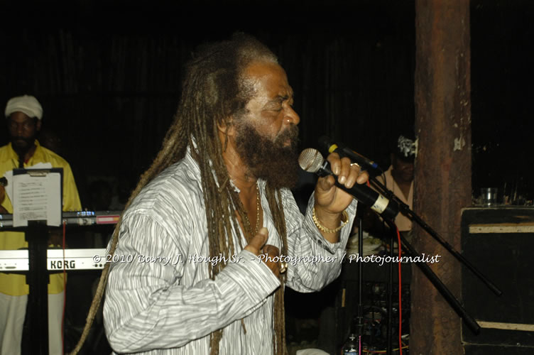 John Holt - Live in Concert - Also featuring Uprising Bank, plus DJ Gemini @ One Love Reggae Concerts Series 09/10 @ Negril Escape Resort & Spa, February 9, 2010, One Love Drive, West End, Negril, Westmoreland, Jamaica W.I. - Photographs by Net2Market.com - Barry J. Hough Sr, Photographer/Photojournalist - The Negril Travel Guide - Negril's and Jamaica's Number One Concert Photography Web Site with over 40,000 Jamaican Concert photographs Published -  Negril Travel Guide, Negril Jamaica WI - http://www.negriltravelguide.com - info@negriltravelguide.com...!