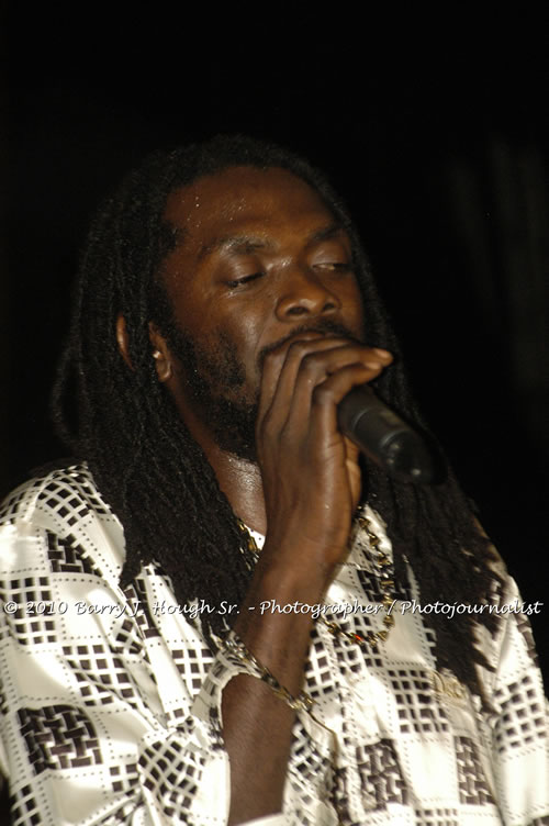 Julian Marley - Grammy Nominee & Son of the Legend Bob Marley - Live in Concert - Also featuring Ras Noble, Power Drill, Iron Head, & Robin Banks - Backing Band Roots Warrior, plus DJ Gemini @ One Love Reggae Concerts Series 09/10 @ Negril Escape Resort & Spa, February 2, 2010, One Love Drive, West End, Negril, Westmoreland, Jamaica W.I. - Photographs by Net2Market.com - Barry J. Hough Sr, Photographer/Photojournalist - The Negril Travel Guide - Negril's and Jamaica's Number One Concert Photography Web Site with over 40,000 Jamaican Concert photographs Published -  Negril Travel Guide, Negril Jamaica WI - http://www.negriltravelguide.com - info@negriltravelguide.com...!