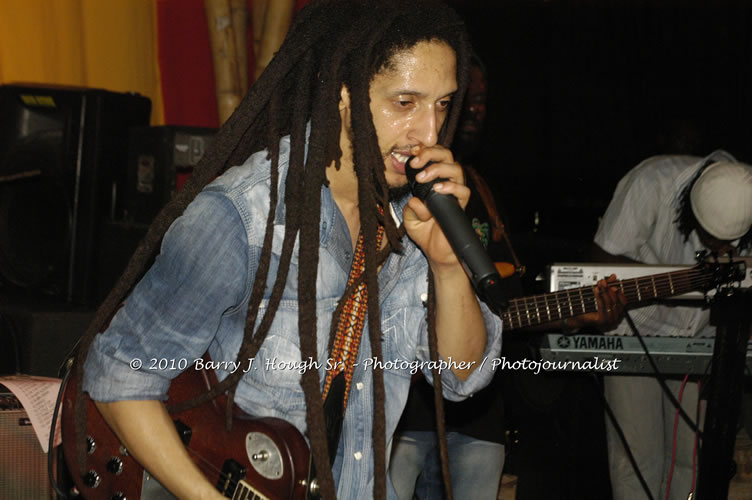 Julian Marley - Grammy Nominee & Son of the Legend Bob Marley - Live in Concert - Also featuring Ras Noble, Power Drill, Iron Head, & Robin Banks - Backing Band Roots Warrior, plus DJ Gemini @ One Love Reggae Concerts Series 09/10 @ Negril Escape Resort & Spa, February 2, 2010, One Love Drive, West End, Negril, Westmoreland, Jamaica W.I. - Photographs by Net2Market.com - Barry J. Hough Sr, Photographer/Photojournalist - The Negril Travel Guide - Negril's and Jamaica's Number One Concert Photography Web Site with over 40,000 Jamaican Concert photographs Published -  Negril Travel Guide, Negril Jamaica WI - http://www.negriltravelguide.com - info@negriltravelguide.com...!