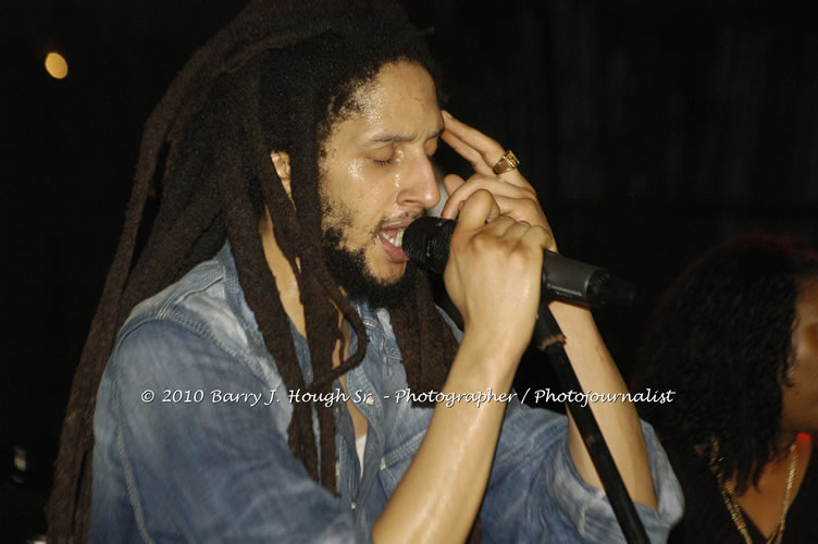 Julian Marley - Grammy Nominee & Son of the Legend Bob Marley - Live in Concert - Also featuring Ras Noble, Power Drill, Iron Head, & Robin Banks - Backing Band Roots Warrior, plus DJ Gemini @ One Love Reggae Concerts Series 09/10 @ Negril Escape Resort & Spa, February 2, 2010, One Love Drive, West End, Negril, Westmoreland, Jamaica W.I. - Photographs by Net2Market.com - Barry J. Hough Sr, Photographer/Photojournalist - The Negril Travel Guide - Negril's and Jamaica's Number One Concert Photography Web Site with over 40,000 Jamaican Concert photographs Published -  Negril Travel Guide, Negril Jamaica WI - http://www.negriltravelguide.com - info@negriltravelguide.com...!