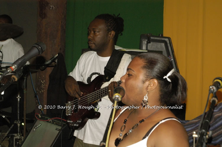 Marcia Griffiths & Edge Michael - Live In Concert - One Love Reggae Concert Series 09/10 @ Negril Escape Resort and Spa, December 29, 2009, One Love Drive, West End, Negril, Westmoreland, Jamaica W.I. - Photographs by Net2Market.com - Barry J. Hough Sr, Photographer/Photojournalist - Negril Travel Guide, Negril Jamaica WI - http://www.negriltravelguide.com - info@negriltravelguide.com...!