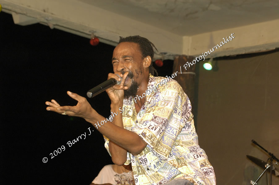  Sanchez - Live in Concert - at the One Love Reggae Concert Series 09/10 @ Negril Escape Resort & Spa - Also Featuring: Timmi Burrell and Justice Merchant- Backing Band Roots Warrior - DJ Gemini - MC Oliver Cargill, Negril Escape Resort & Spa, One Love Drive, West End, Negril, Westmoreland, Jamaica W.I. - Tuesday, November 24, 2009 - Photographs by Net2Market.com - Barry J. Hough Sr, Photographer / Photojournalist - Photos taken with a Nikon D70, D100, or D300 - Negril Travel Guide, Negril Jamaica WI - http://www.negriltravelguide.com - info@negriltravelguide.com...!