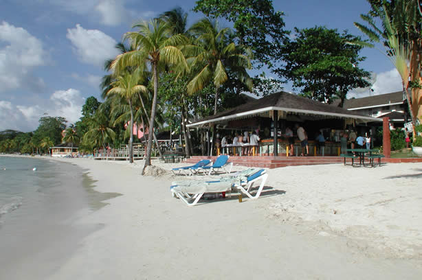 A Photo Walk along Negril's Famous Seven Mile Beach - Negril Travel Guide, Negril Jamaica WI - http://www.negriltravelguide.com - info@negriltravelguide.com...!