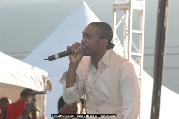 Busy Signal at Tru-Juice Rebel Salute 2008 - The 15th staging of Tru-Juice Rebel Salute, Saturday, January 12, 2008, Port Kaiser Sports Club, St. Elizabeth, Jamaica W.I. - Photographs by Net2Market.com - Barry J. Hough Sr, Photographer - Negril Travel Guide, Negril Jamaica WI - http://www.negriltravelguide.com - info@negriltravelguide.com...!