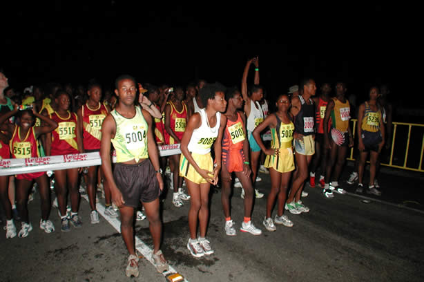 2002 Reggae Marathon & Half Marathon Photographs - Negril Travel Guide, Negril Jamaica WI - http://www.negriltravelguide.com - info@negriltravelguide.com...!