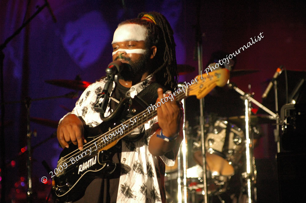 Rhaatid @ Reggae Sumfest 2009 - International Night 2 - Reggae Sumfest 2009,Catherine Hall, Montego Bay, St. James, Jamaica W.I. - Saturday, July 25, 2009 - Reggae Sumfest 2009, July 19 - 25, 2009 - Photographs by Net2Market.com - Barry J. Hough Sr. Photojournalist/Photograper - Photographs taken with a Nikon D70, D100, or D300 - Negril Travel Guide, Negril Jamaica WI - http://www.negriltravelguide.com - info@negriltravelguide.com...!