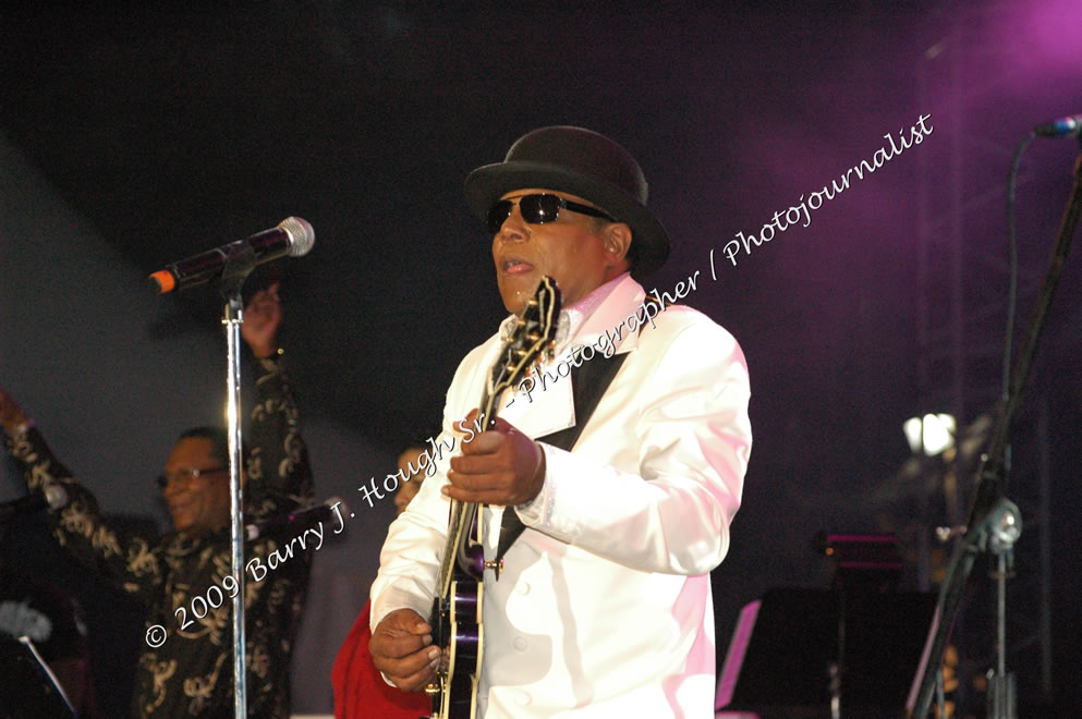 Tito Jackson @ Reggae Sumfest 2009 - International Night 2 - Tito Jackson, brother of the late King of Pop Michael Jackson performed live at Reggae Sumfest 2009. Reggae Sumfest 2009,Catherine Hall, Montego Bay, St. James, Jamaica W.I. - Saturday, July 25, 2009 - Reggae Sumfest 2009, July 19 - 25, 2009 - Photographs by Net2Market.com - Barry J. Hough Sr. Photojournalist/Photograper - Photographs taken with a Nikon D70, D100, or D300 - Negril Travel Guide, Negril Jamaica WI - http://www.negriltravelguide.com - info@negriltravelguide.com...!