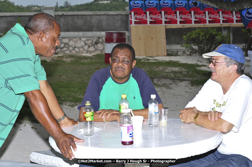 Reggae Sumfest Beach Party at Tropical Beach, Montego Bay - Sunday, July 13, 2008 - Negril Travel Guide, Negril Jamaica WI - http://www.negriltravelguide.com - info@negriltravelguide.com...!