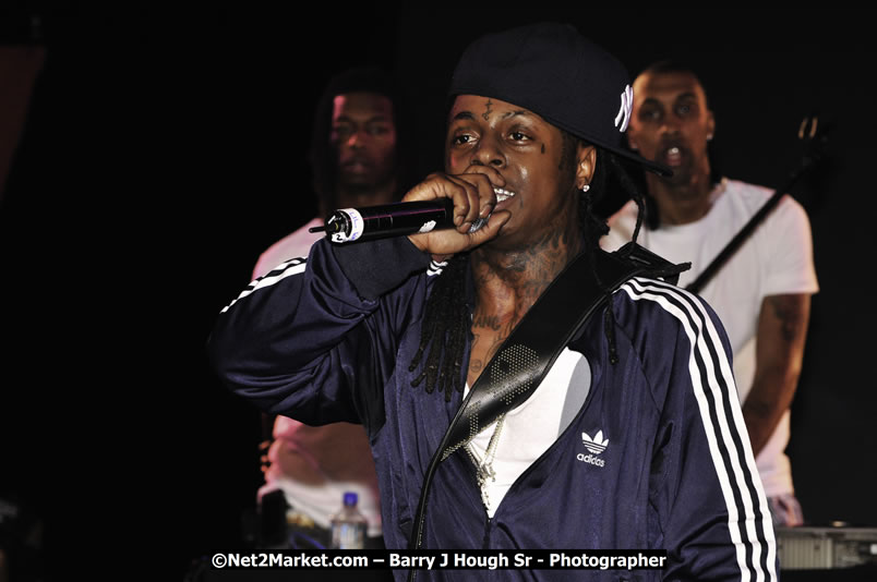 Lil Wayne @ Reggae Sumfest 2008 International Night 2, Catherine Hall, Montego Bay - Saturday, July 19, 2008 - Reggae Sumfest 2008 July 13 - July 19, 2008 - Photographs by Net2Market.com - Barry J. Hough Sr. Photojournalist/Photograper - Photographs taken with a Nikon D300 - Negril Travel Guide, Negril Jamaica WI - http://www.negriltravelguide.com - info@negriltravelguide.com...!