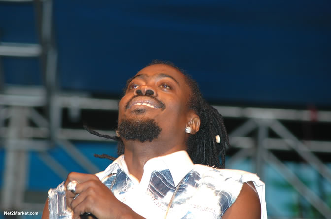 Beenie Man - Spring Break 2005 -  6th Anniversary - All Day - All Night - Photo Gallery - Sunday, March 13th - Long Bay Beach, Negril Jamaica - Negril Travel Guide, Negril Jamaica WI - http://www.negriltravelguide.com - info@negriltravelguide.com...!