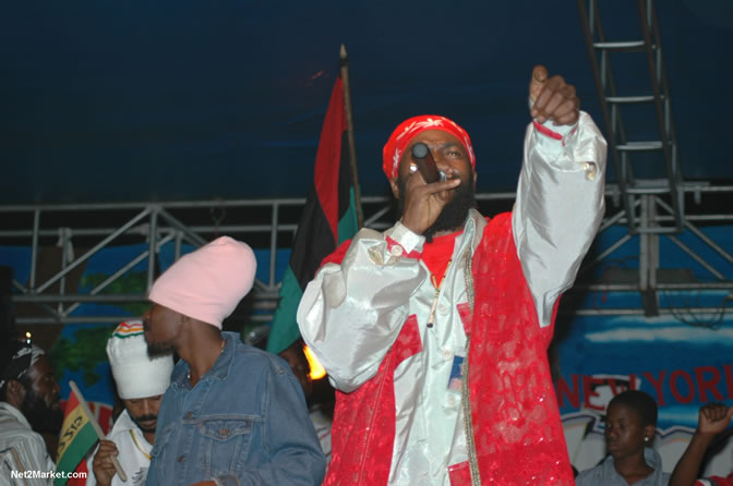 Capleton - Spring Break 2005 -  6th Anniversary - All Day - All Night - Photo Gallery - Sunday, March 13th - Long Bay Beach, Negril Jamaica - Negril Travel Guide, Negril Jamaica WI - http://www.negriltravelguide.com - info@negriltravelguide.com...!