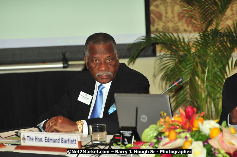 The University Of The West Indies, Mona, Policy Conference: Examining The Impact Of Gaming On The Society, Venue at Ritz - Carlton, Rose Hall, Montego Bay, St James, Jamaica - Saturday, April 18, 2009 - Photographs by Net2Market.com - Barry J. Hough Sr, Photographer/Photojournalist - Negril Travel Guide, Negril Jamaica WI - http://www.negriltravelguide.com - info@negriltravelguide.com...!