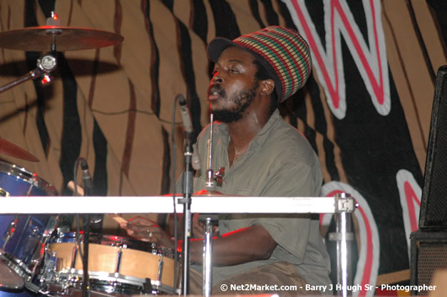 Ljahman Levi @ Western Consciousness 2007 - Presented by King of Kings Productons - Saturday, April 28, 2007 - Llandilo Cultural Centre, Savanna-La-Mar, Westmoreland, Jamaica W.I. - Negril Travel Guide, Negril Jamaica WI - http://www.negriltravelguide.com - info@negriltravelguide.com...!