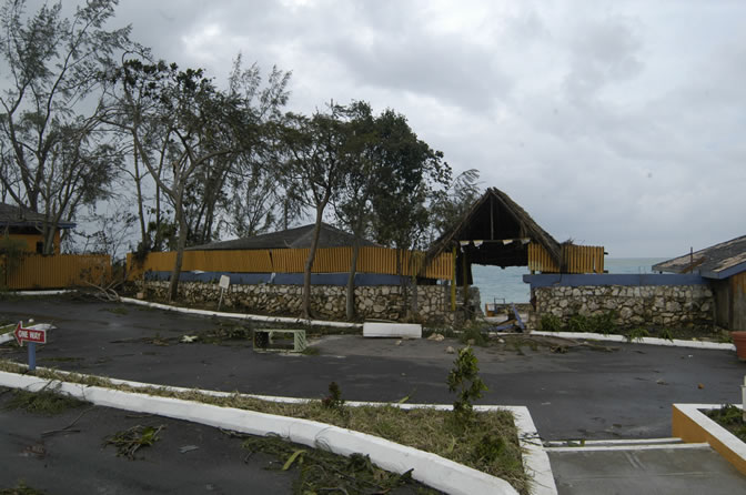 W orld Famous - Rick's Cafe - Negril's West End Cliffs - After Ivan - Negril Travel Guide, Negril Jamaica WI - http://www.negriltravelguide.com - info@negriltravelguide.com...!